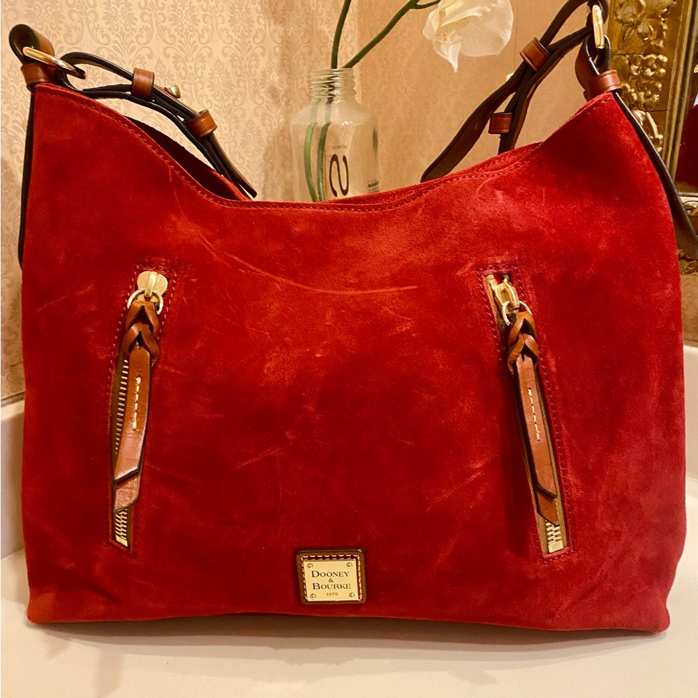 Dooney & Bourke Scarlett Suede Bag- Great for Valentine’s ❤️ or any other day!💖